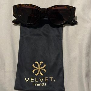 velvet brand sunglasses
